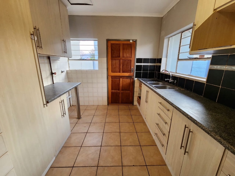 3 Bedroom Property for Sale in Geelhoutpark North West